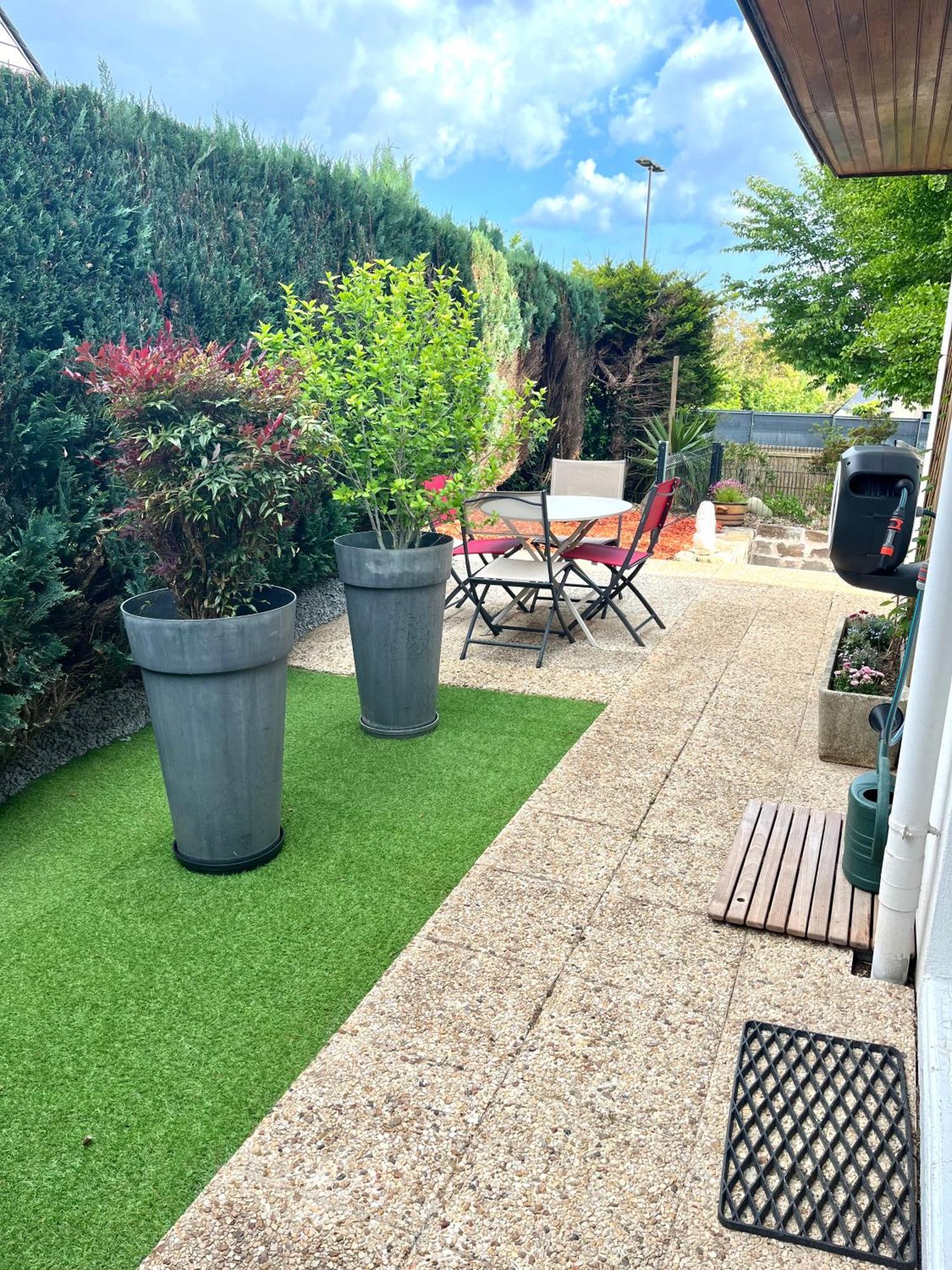 Appartamento Au Jardin Ginkgo Quimper Esterno foto